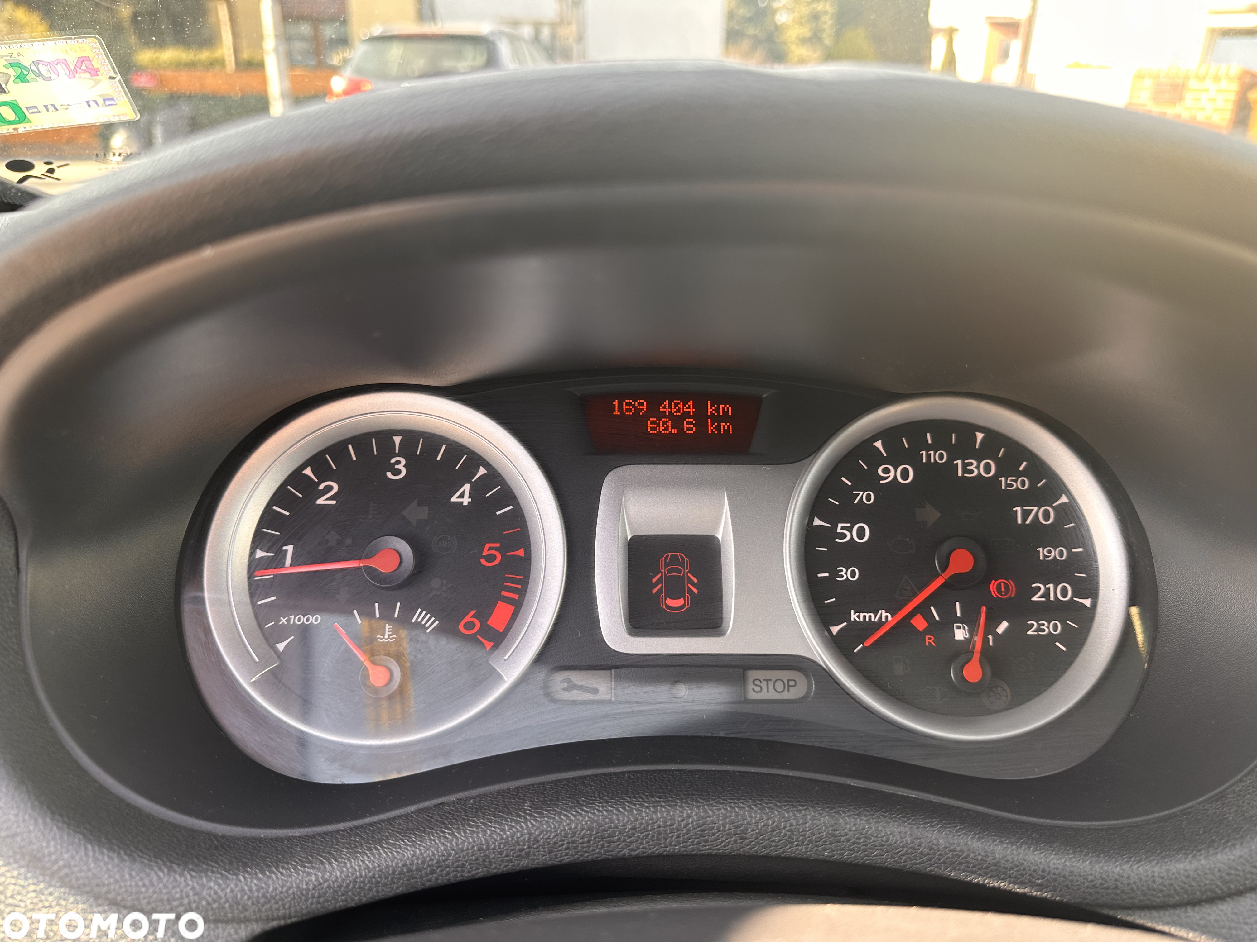 Renault Clio - 11
