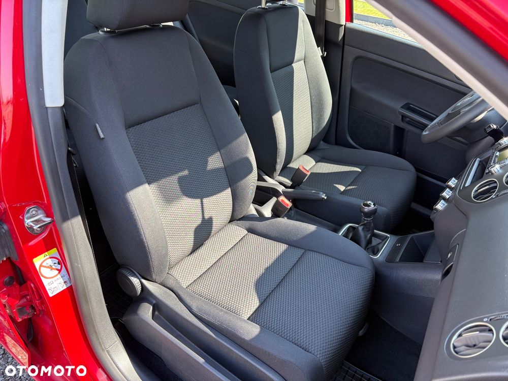 Volkswagen Golf Plus 1.6 Comfortline - 19