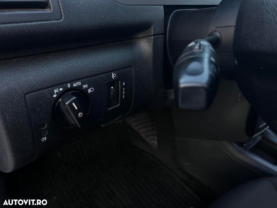 Mercedes-Benz A 180 CDI - 10