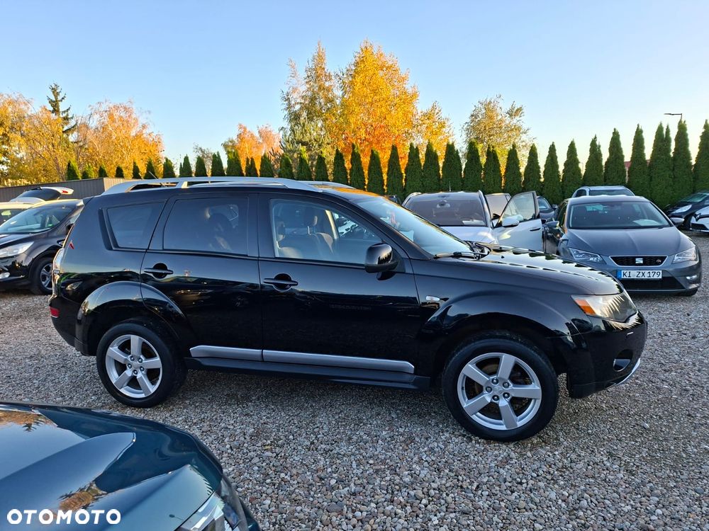 Mitsubishi Outlander 2.4 Invite - 9