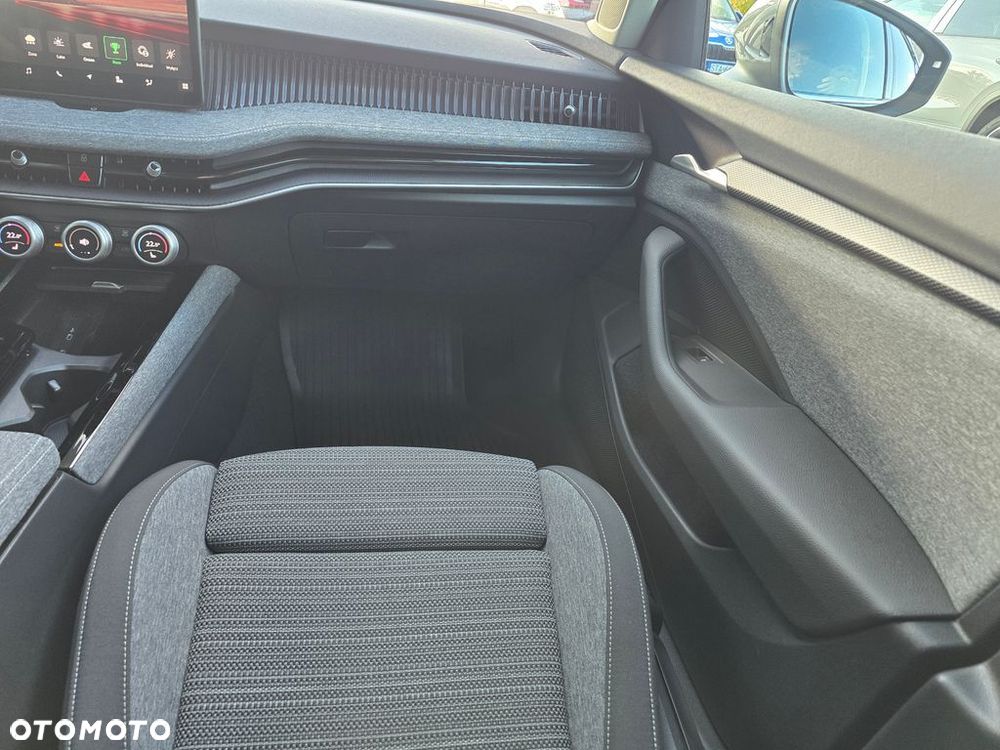 Skoda Superb 1.5 TSI mHEV Selection DSG - 22