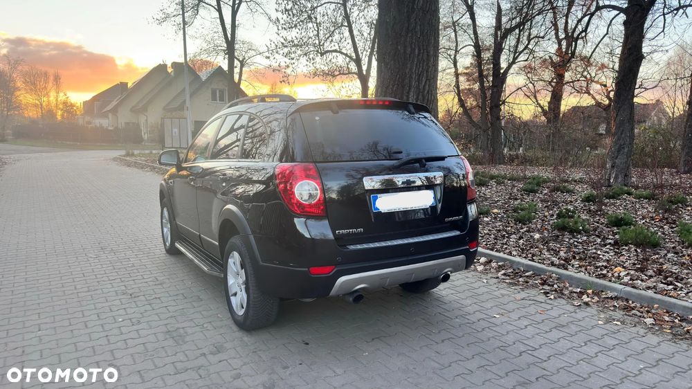 Chevrolet Captiva 2.2 D LT - 9
