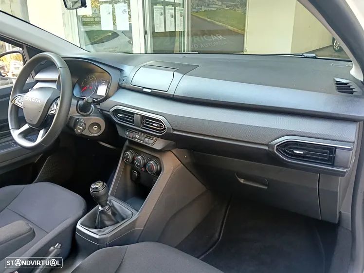 Dacia Sandero 1.0 SCe Essential - 16