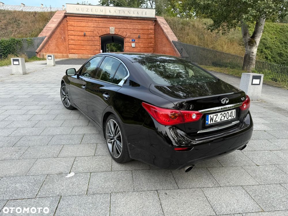 Infiniti Q50 - 10