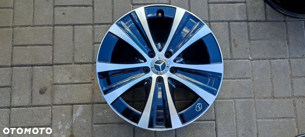 FELGI ALUMINIOWE STOPNIOWANE 5x112 2x8J18 CALI ET 43 2134013700 fi 66,6 2x9Jx18 CALI ET 52,5 2134015300 KOMPLET - 9