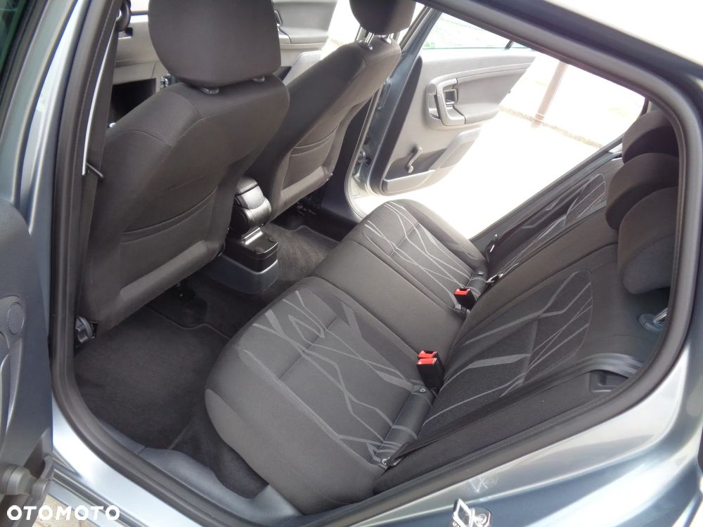 Skoda Fabia 1.2 HTP Ambition Green tec - 8