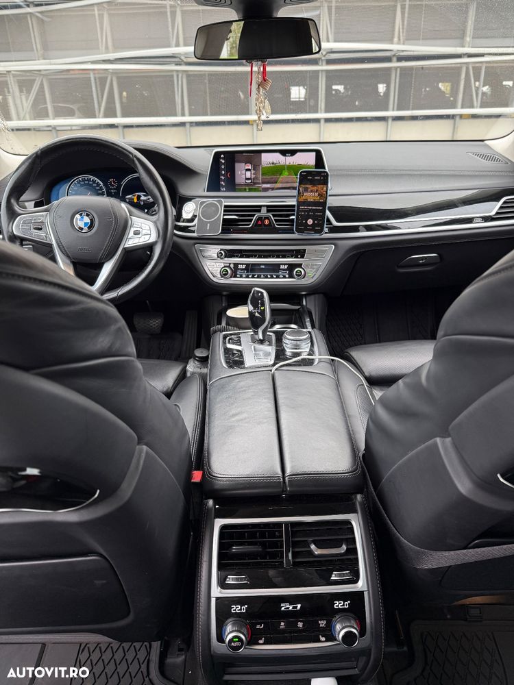 BMW Seria 7 730d xDrive - 12