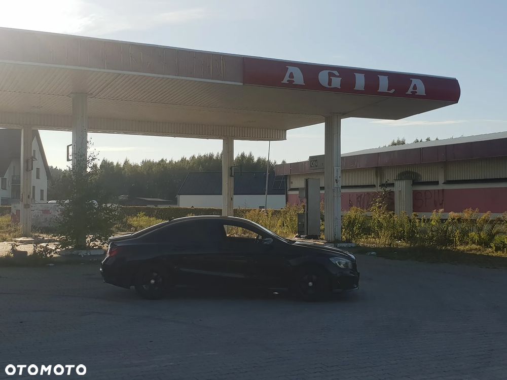 Mercedes-Benz CLA 250 7G-DCT - 4