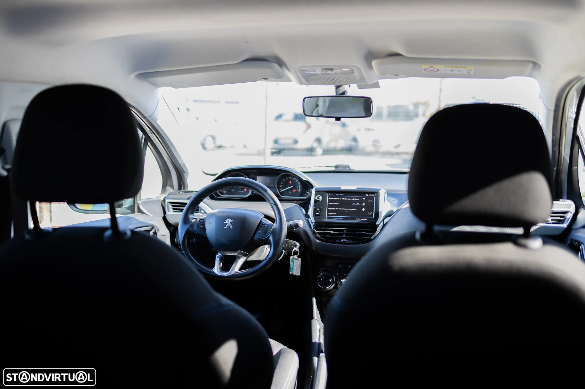 Peugeot 208 1.2 PureTech Active - 12