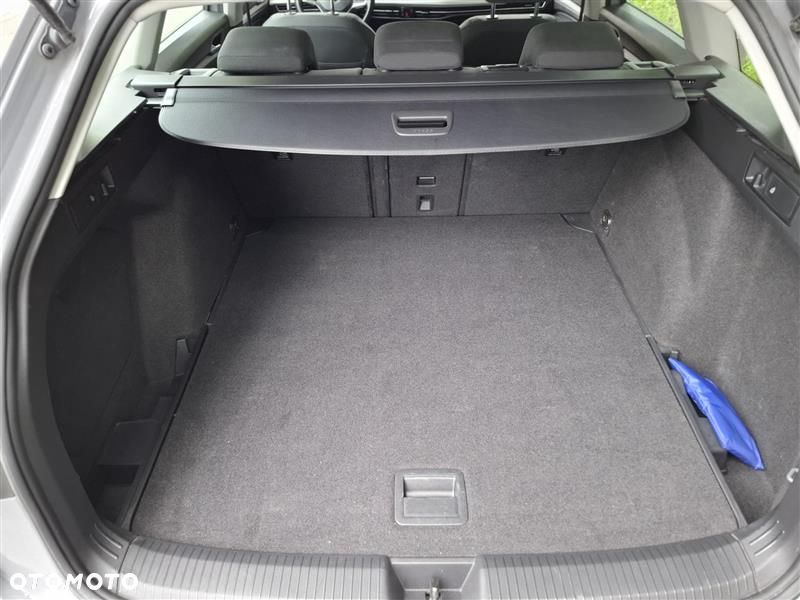 Volkswagen Golf - 15