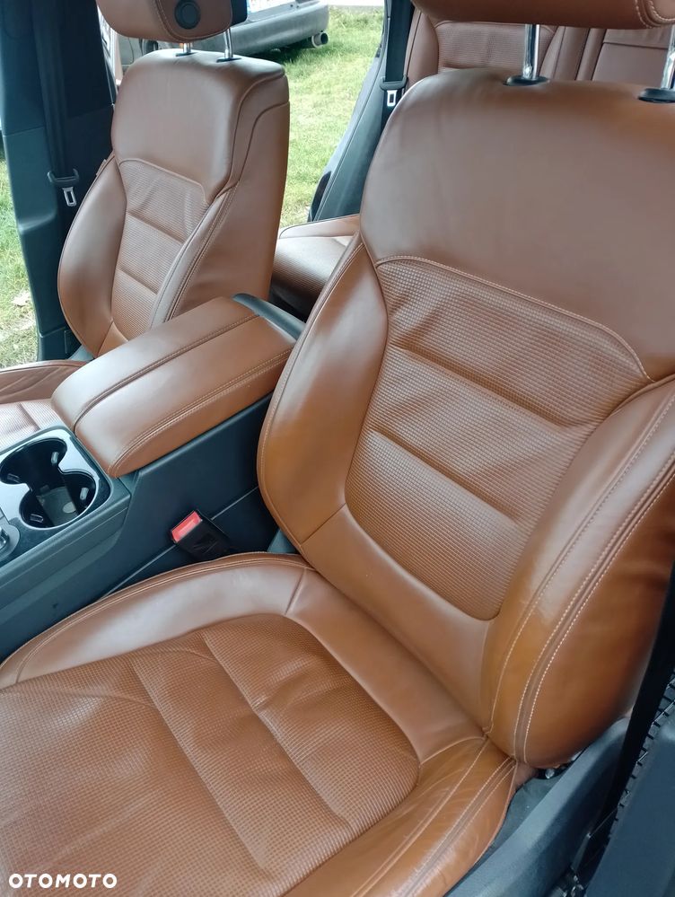 Volkswagen Touareg 3.0 V6 TDI BMT X-Edition - 23