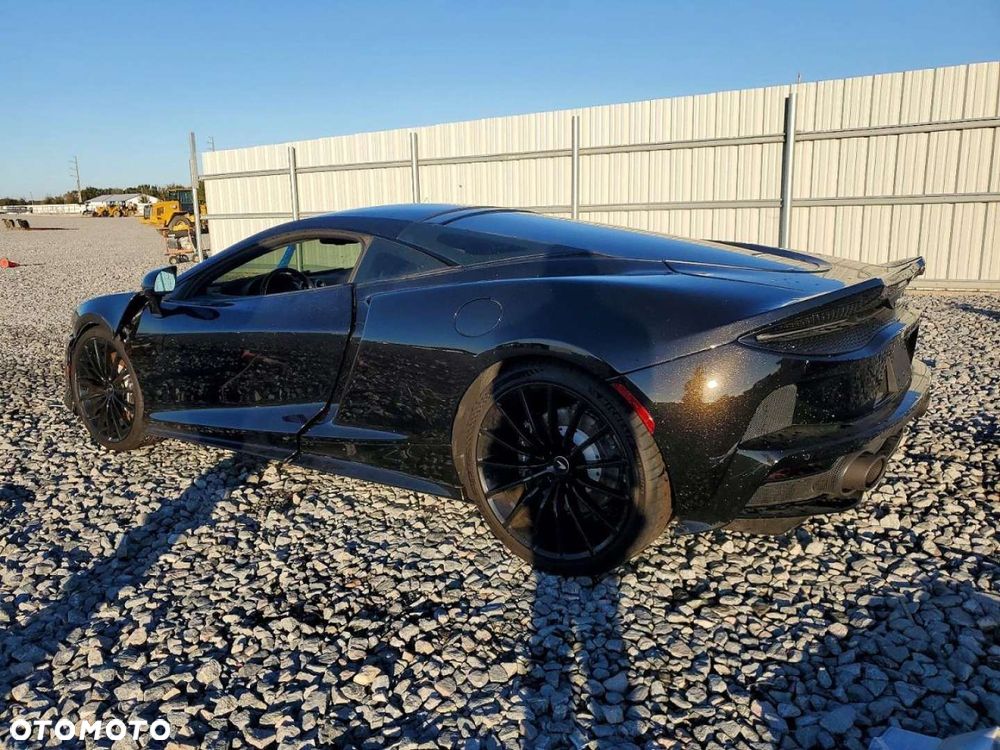McLaren GT - 3