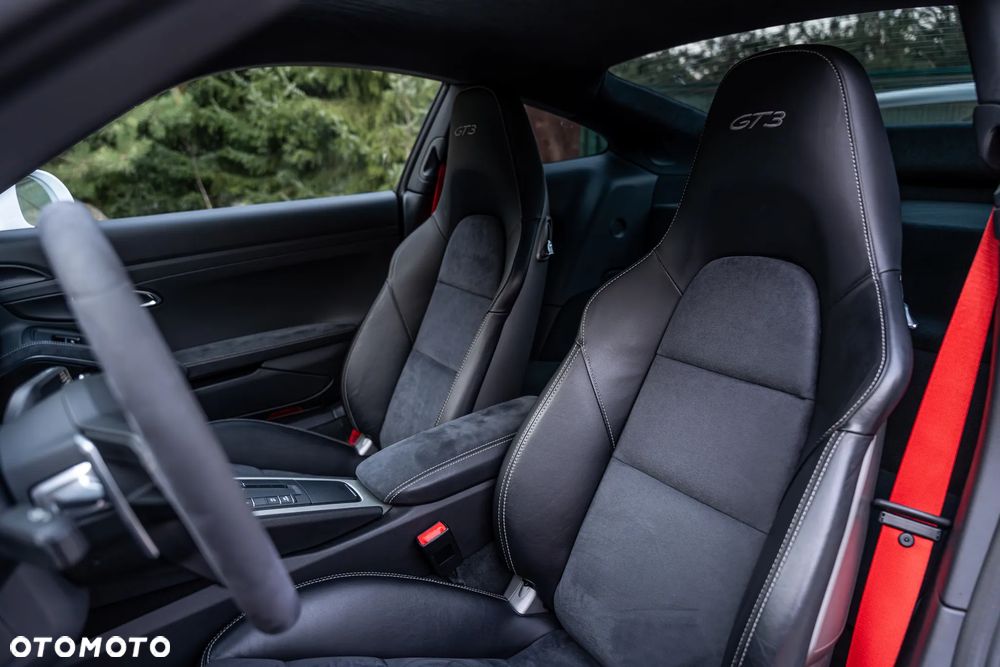 Porsche 911 GT3 PDK - 26