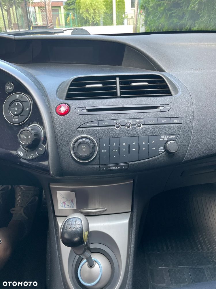 Honda Civic 1.8 Executive - 6