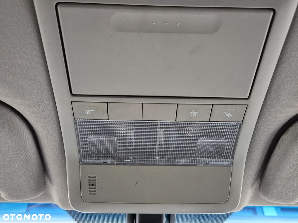 Chevrolet Captiva 2.0 d LS - 28