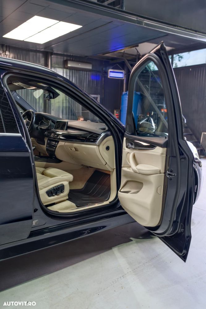 BMW X5 xDrive30d - 23