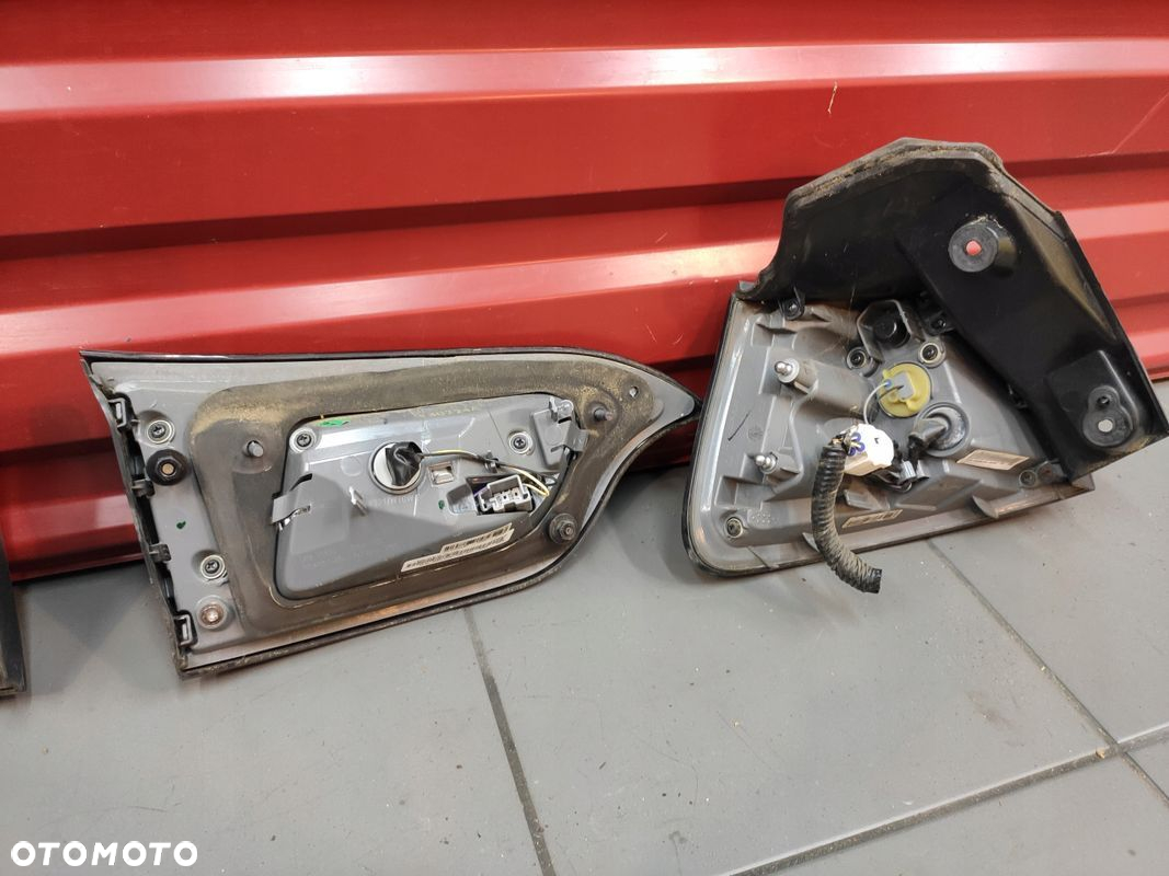 JEEP CHEROKEE KL 13-18 PRZED LIFT LAMPY TYLNE LAMPA PRAWY LEWY TYŁ ORYGINAŁ - 11