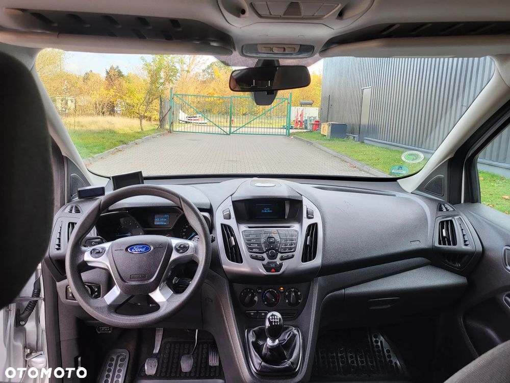 Ford Tourneo Connect - 16