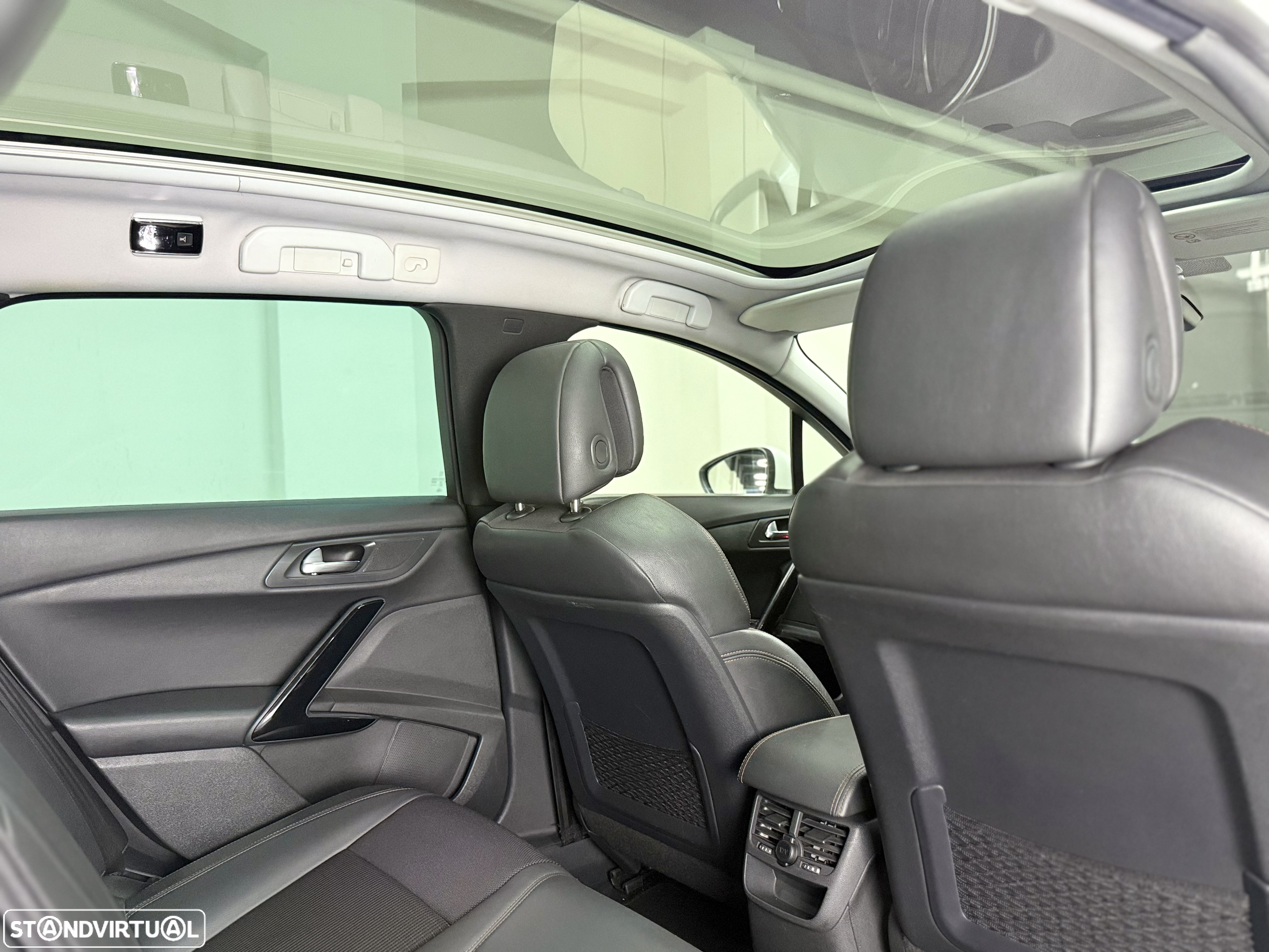 Peugeot 508 RXH 2.0 HDi Hybrid4 2-Tronic - 22