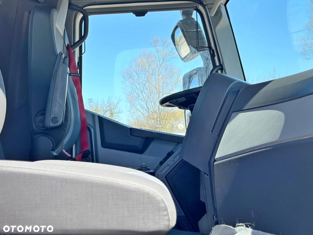 Renault C 430 * Wywrotka 5,30 m * 6x4 * STAN BDB - 10