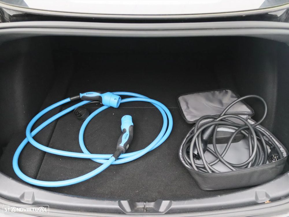 Tesla Model 3 Standard Range Plus RWD - 12