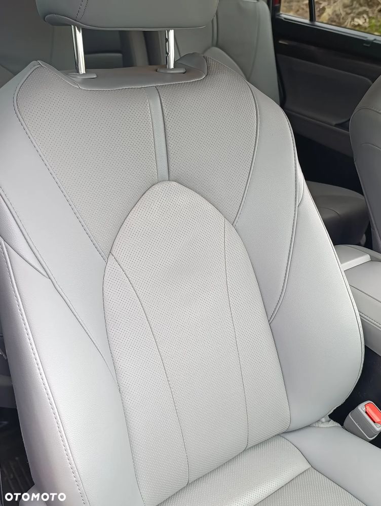 Toyota Highlander 2.5 Hybrid Executive - 20