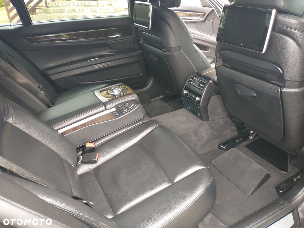 BMW Seria 7 730Ld - 9