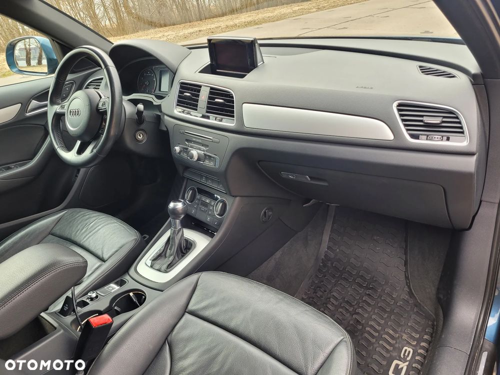 Audi Q3 2.0 TFSI Quattro S tronic sport - 8