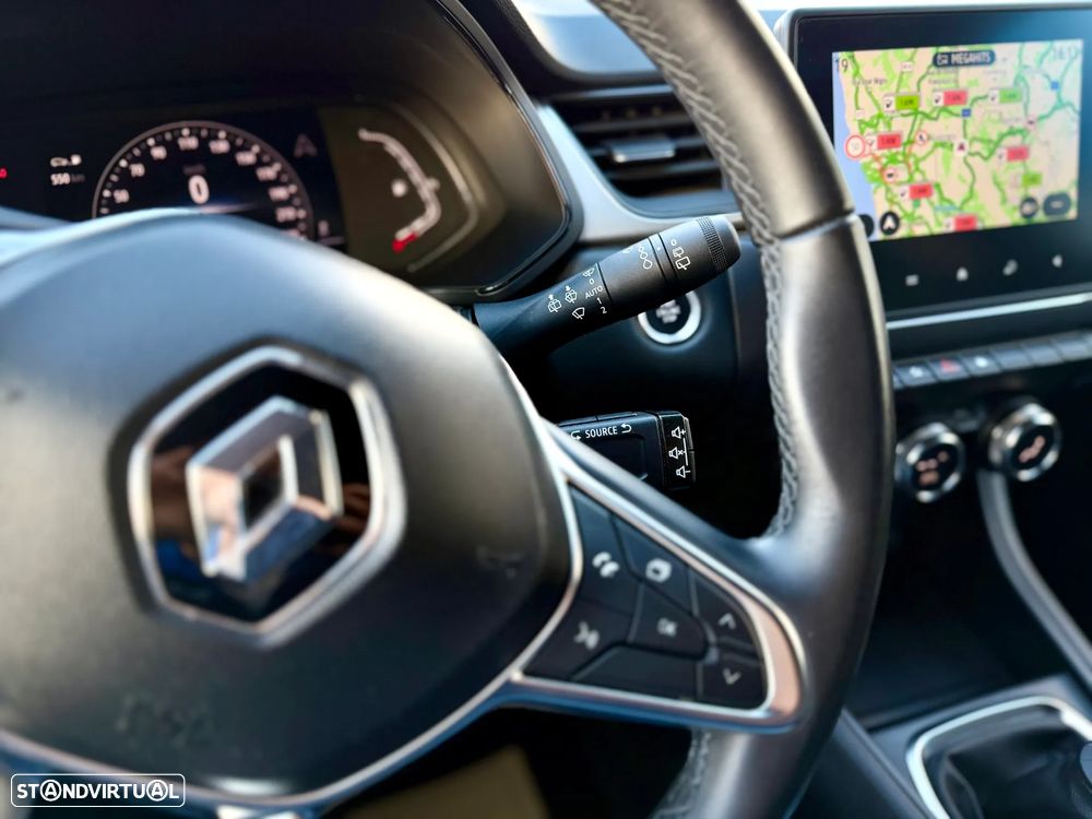 Renault Captur 1.0 TCe Techno Bi-Fuel - 21