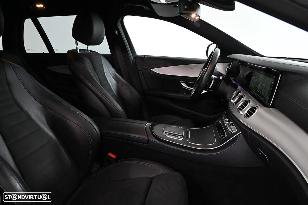 Mercedes-Benz E 300 de AMG Line - 27