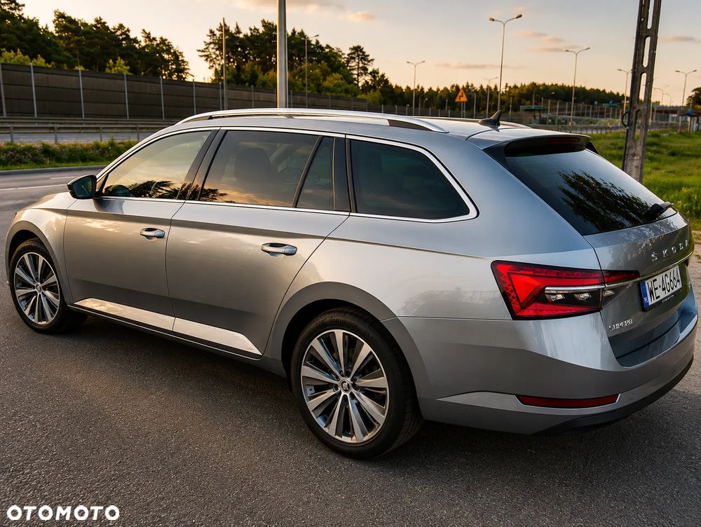 Skoda Superb 2.0 TDI SCR Style DSG - 20