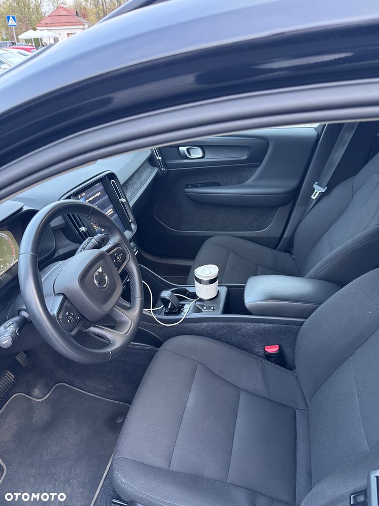 Volvo XC 40 T2 Essential - 11