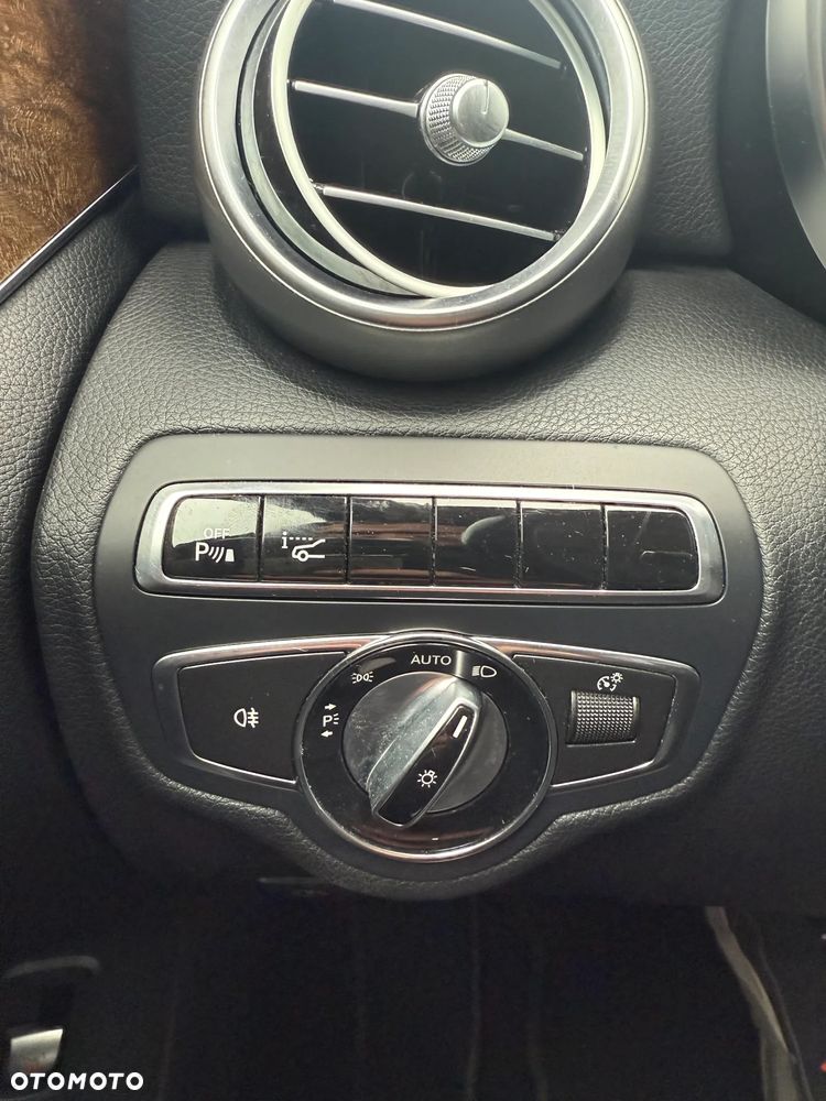 Mercedes-Benz Klasa C - 29