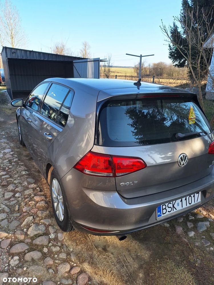Volkswagen Golf 1.6 TDI BlueMotion Comfortline - 2