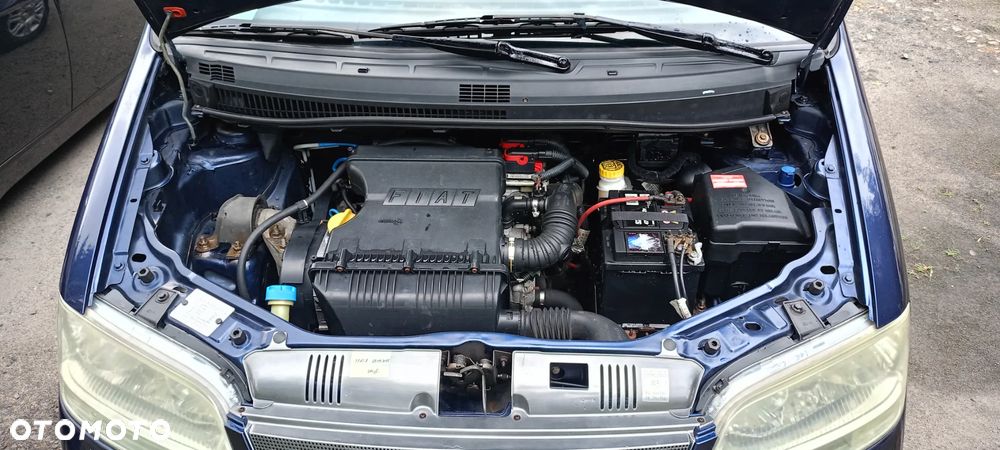 Fiat Idea 1.4 16V Active - 8