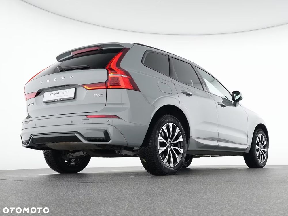 Volvo XC 60 B4 D AWD Plus Dark - 13
