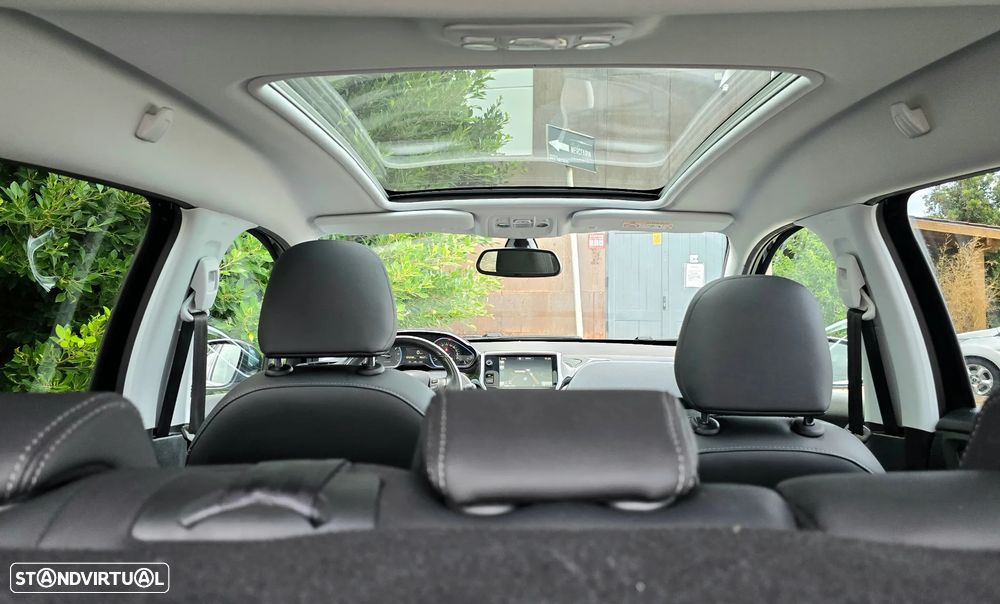 Peugeot 2008 1.2 PureTech Crossway - 9