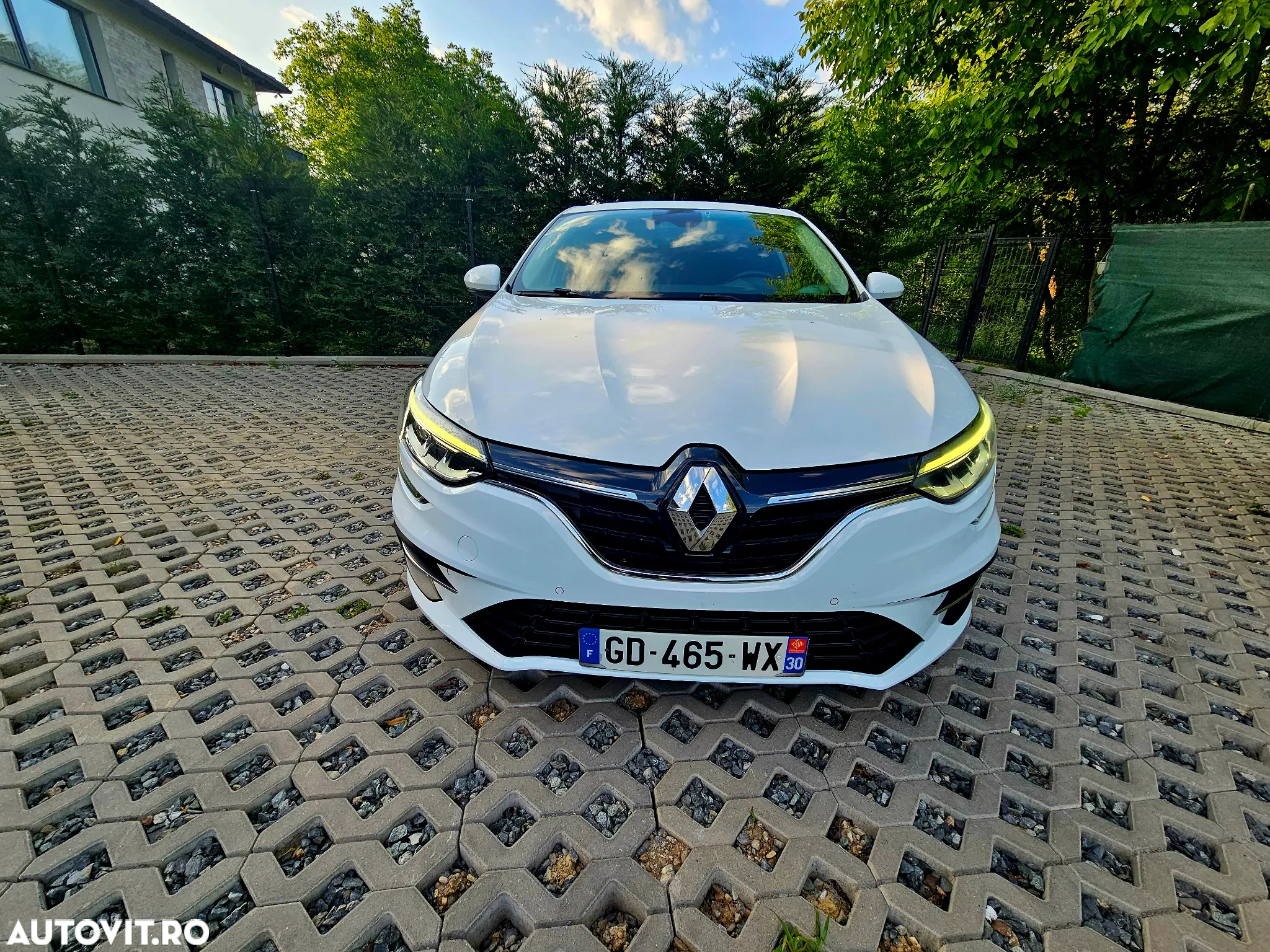 Renault Megane BLUE dCi 115 EDC BUSINESS EDITION - 3