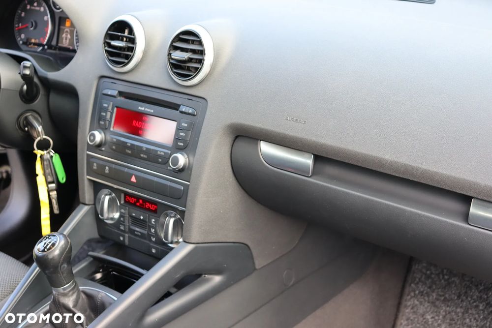 Audi A3 Sportback 1.4 TFSI Ambiente - 15