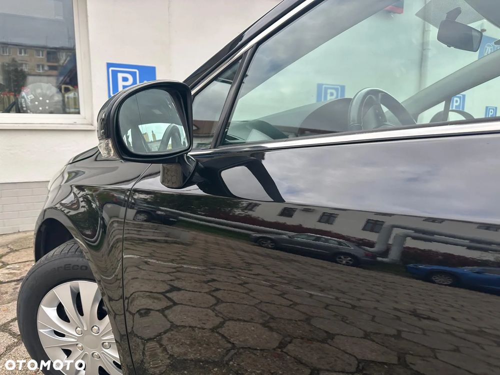 Toyota Avensis Touring Sports 1.8 Comfort - 5