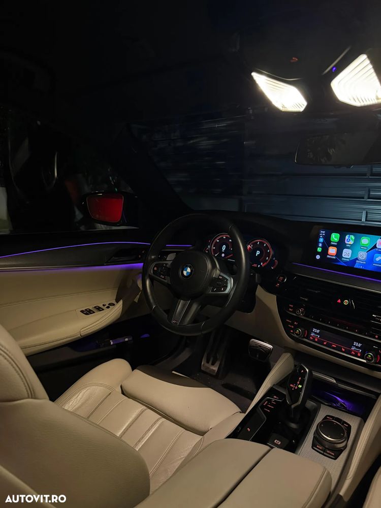BMW Seria 5 520d xDrive AT - 30
