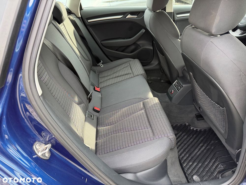 Audi A3 Sportback 2.0 TDI (clean diesel) Ambition - 34