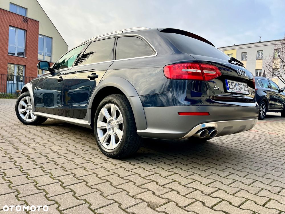 Audi A4 Allroad - 9