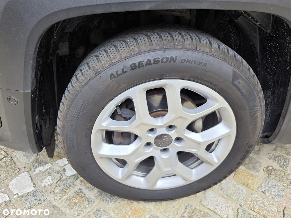 Jeep Renegade 1.3 GSE T4 Turbo Limited FWD S&S - 12