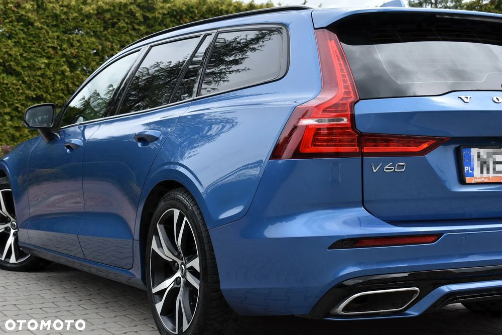 Volvo V60 D3 R-Design - 7