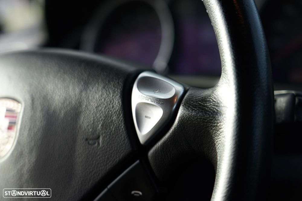 Porsche Cayenne S Tiptronic - 22