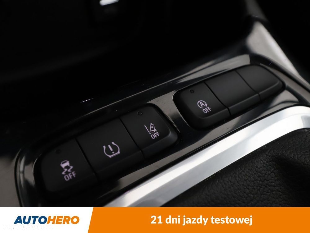 Opel Crossland X - 26