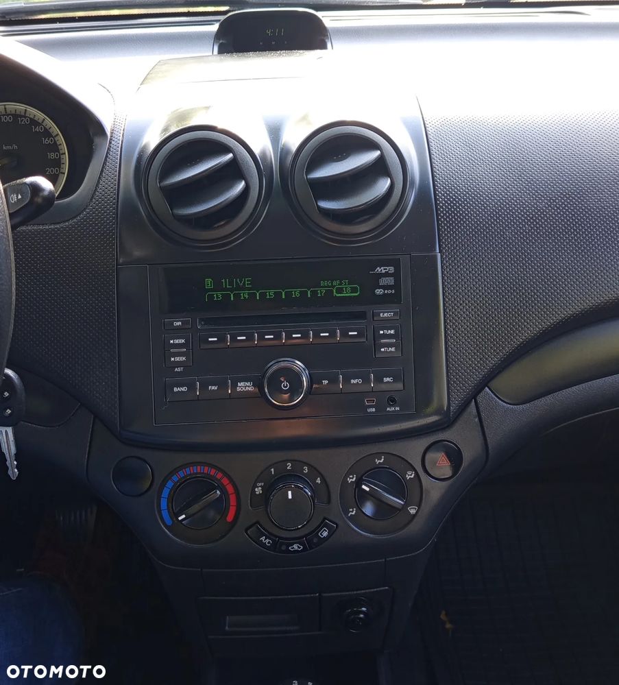 Chevrolet Aveo 1.2 LS - 5