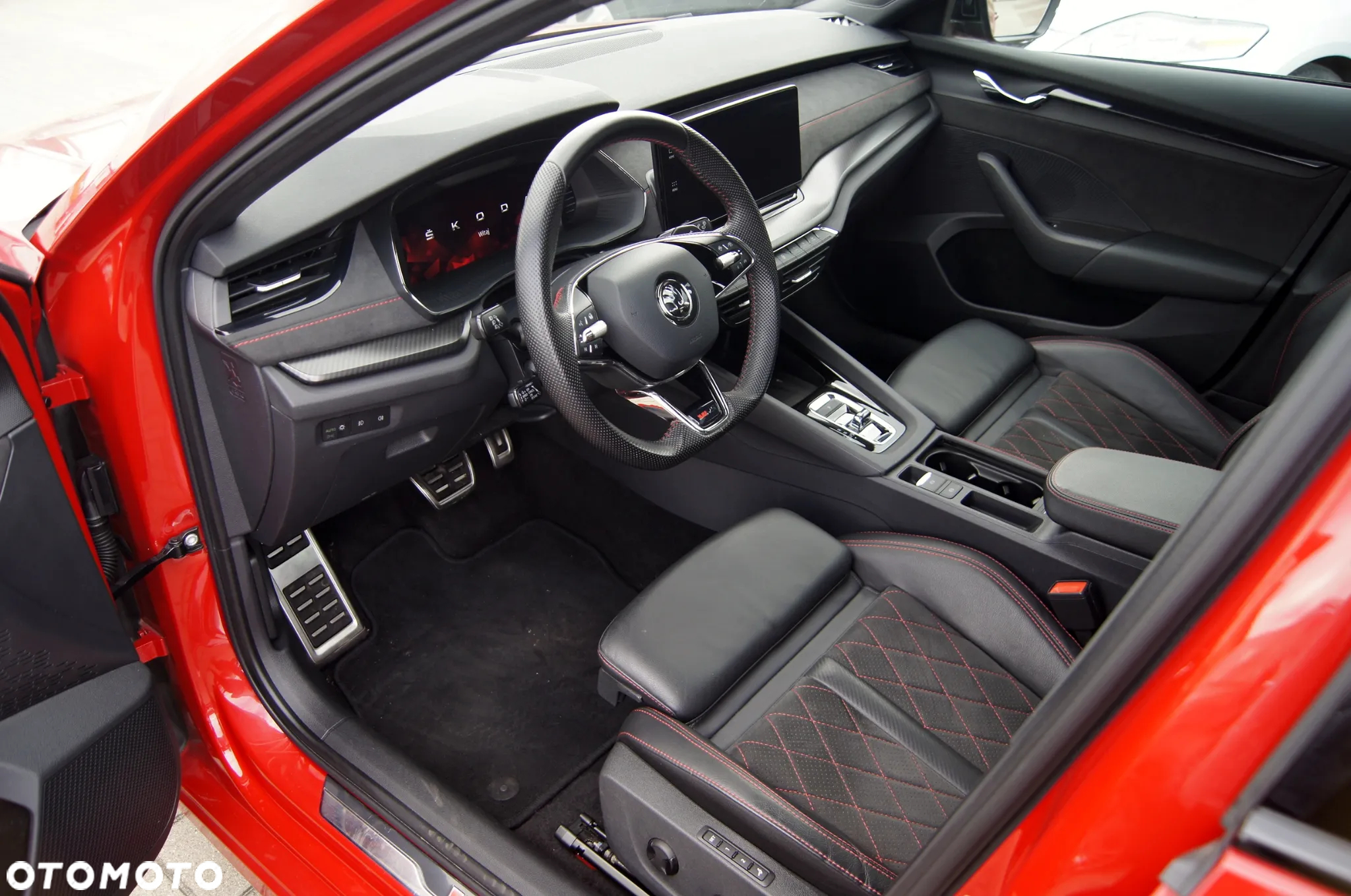 Skoda Octavia Combi 2.0 TSI DSG RS - 7