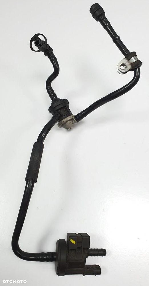 ZAWÓR PRZEWÓD PODCIŚNIENIA VW PASSAT B6 06F133529E - 1